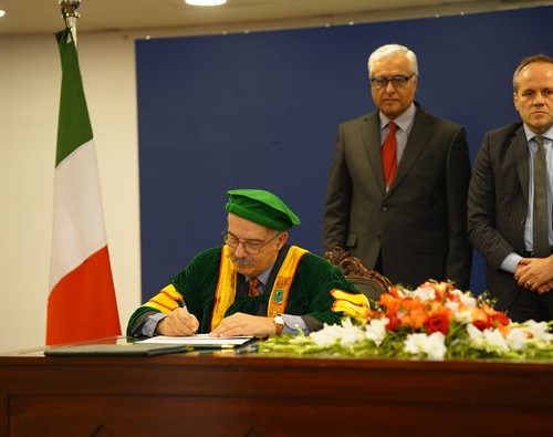 AHL Signs Crucial MoUs with Humanitas University, Italy